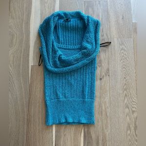 Bebe vintage cable drape sweater sleeveless torque size m